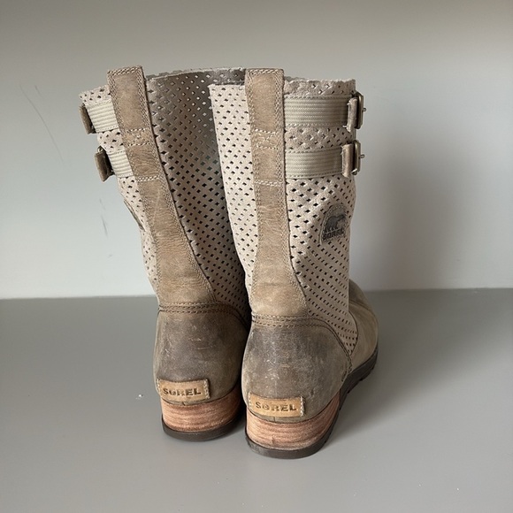 Sorel Major Pull On Perforated Leather & Suede Boots Size 11 - Picture 3 of 11